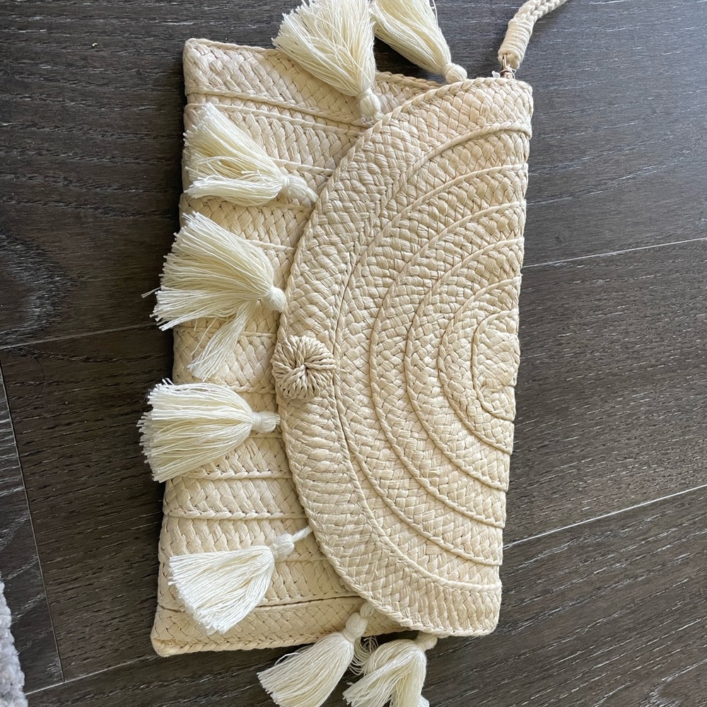 Beautiful summer clutch